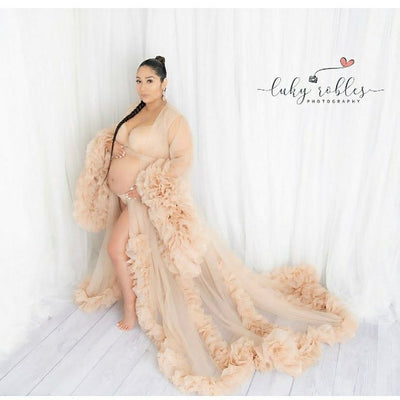 What a beautiful mommy to be❣️ ~ Maternity gown for photoshoot