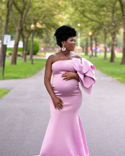 Simple, elegant, correct ! ~ Maternity gown for photoshoot