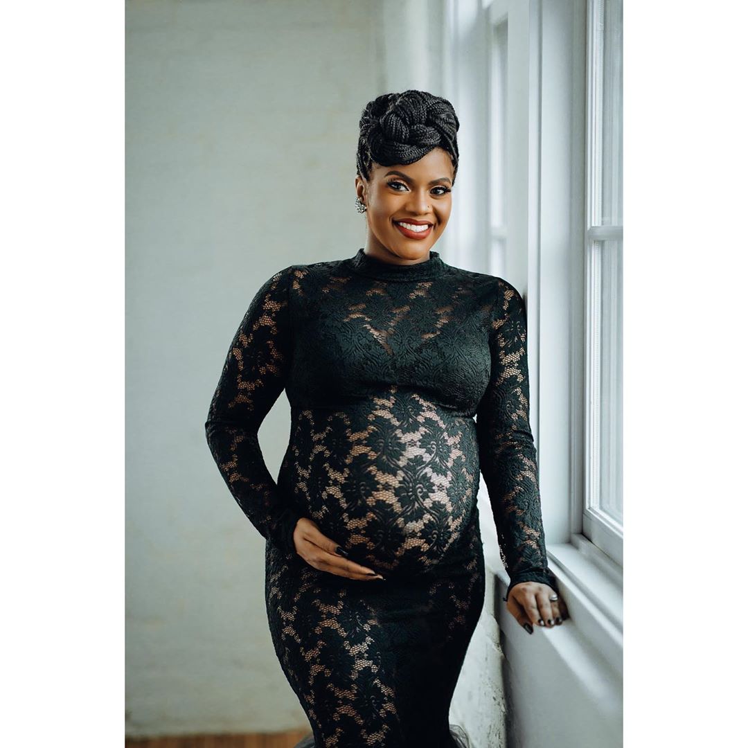 chinese dress ladies Black Lace Maternity Gown for Photo Shoot- Rose Gown XL